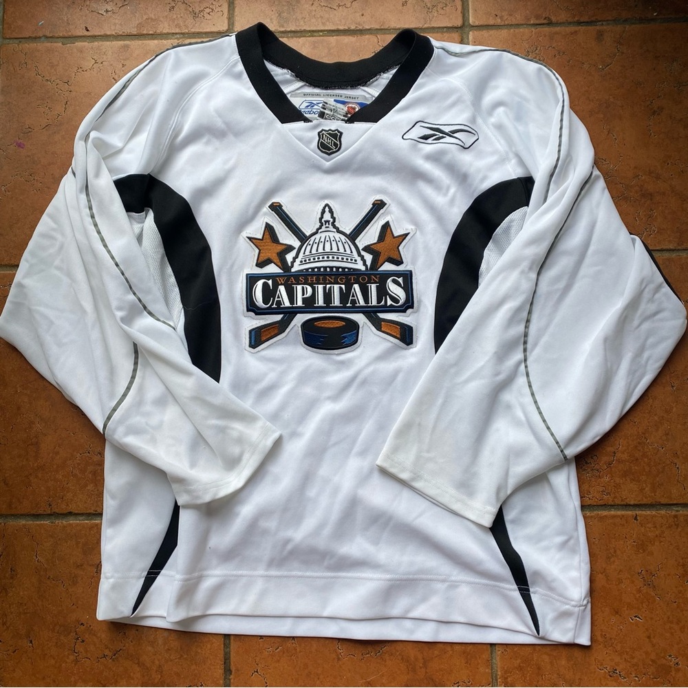 Washington Capitals Vintage Hockey Jersey White Size Medium NHL